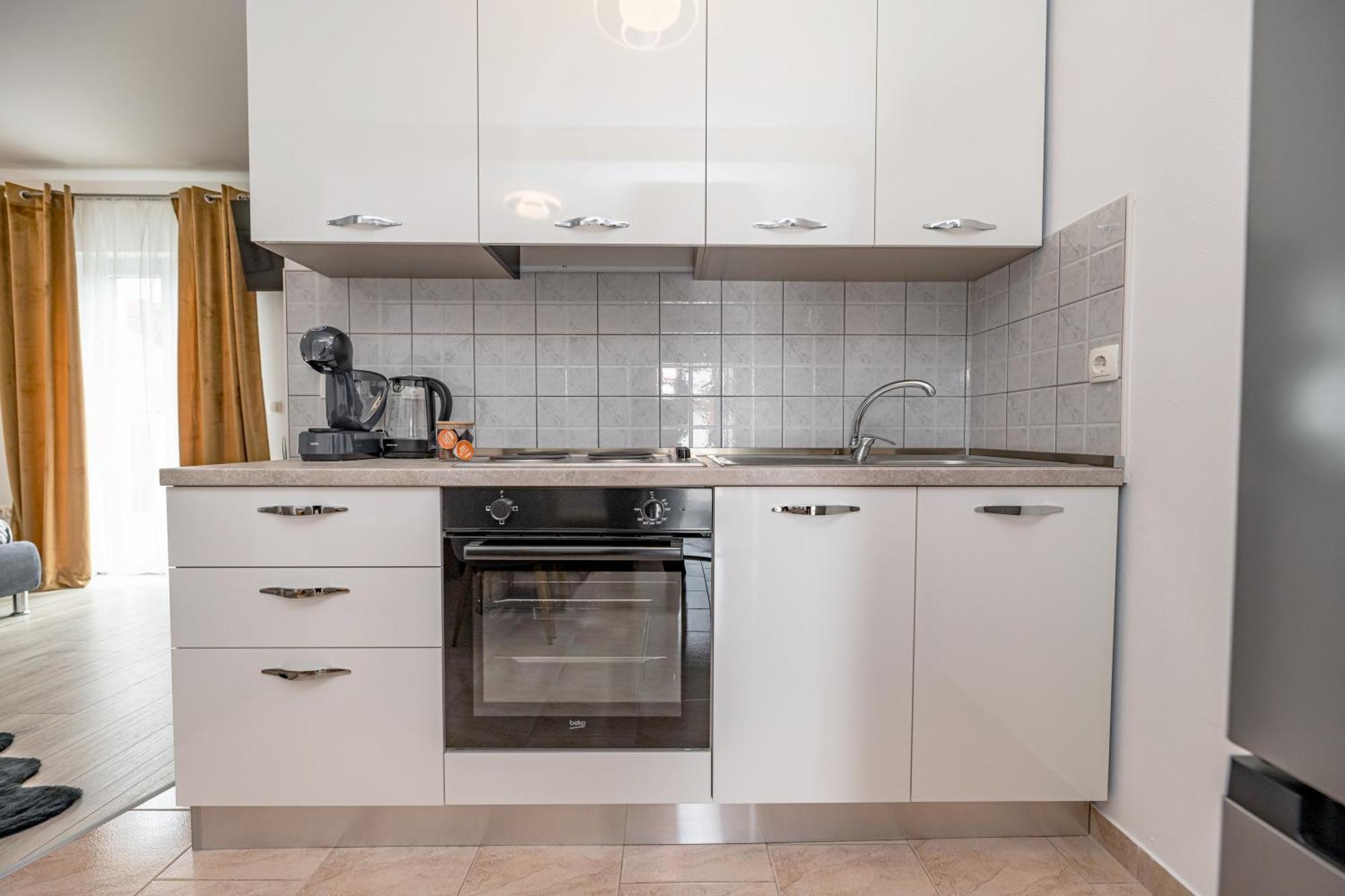 Apartmani Kozina Zadar Habitación foto